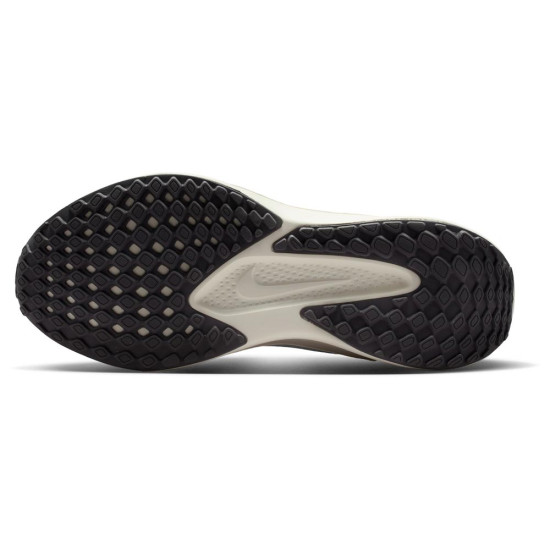 Nike Quest 6